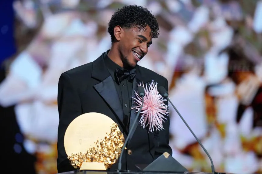 Spain and Barcelona superstar Lamine Yamal speaks after winning Young Talent of the Year.